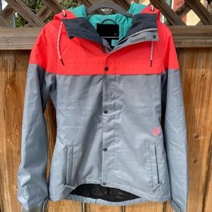 Volcom Women’s Snow Jacket Size Sm